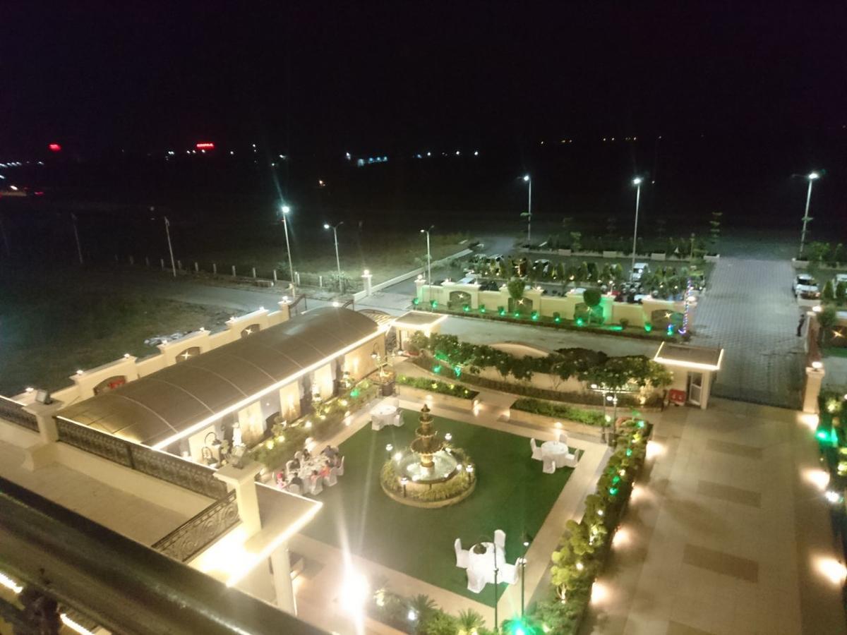 Regenta Central Indaur Kültér fotó